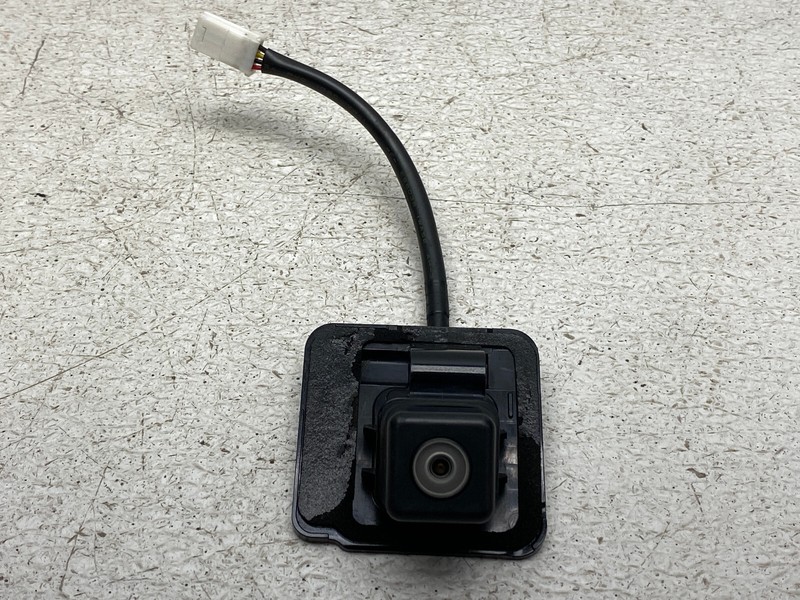 2011-2013 INFINITI M56 M37 REAR VIEW REVERSE BACKUP PARKING CAMERA OEM LOT716