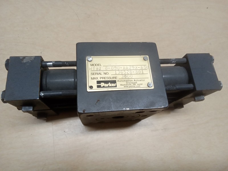 Parker HTR1.8-090-AA29C-A50 Hydraulic Rotary Actuator