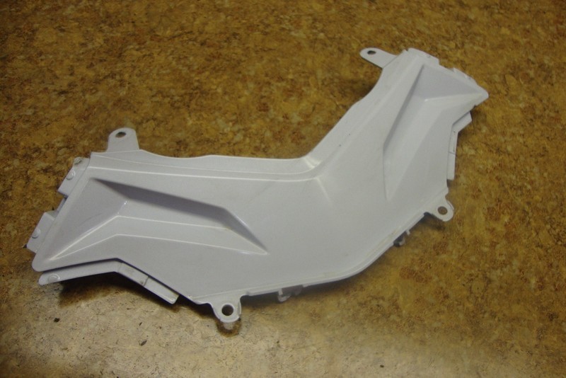 2013 Kawasaki Ninja EX300 EX 300 A EX300A Center Cover Panel Trim Cowling Seat