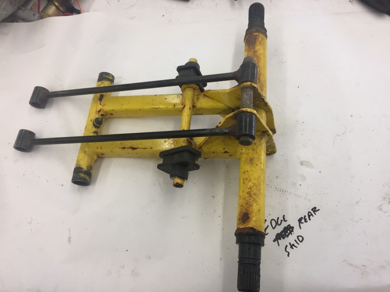 Polaris XC EDGE 600 700 800 Welded rear torque arm 1541561-216