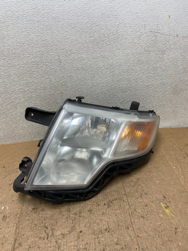 2007 to 2010 Ford Edge Left Driver Side Halogen Headlight AA4947