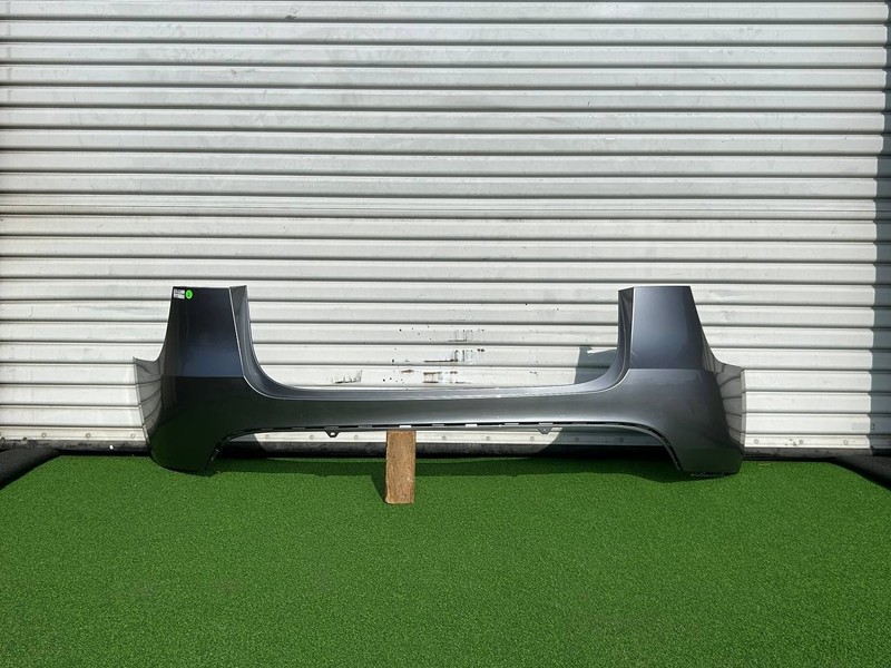 ✅ 2020-2024 Tesla Model Y Rear Bumper Cover Quicksilver 1493735-TX-A w/scratches