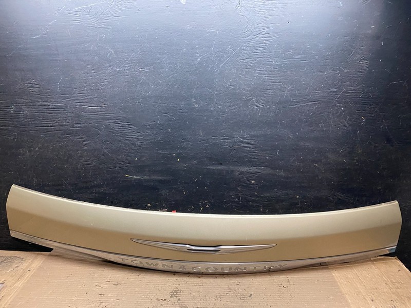 2011 to 2016 Chrysler Town & Country Tailgate Trim w/ Camera Panel OEM v2566 DG