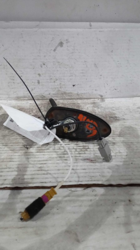 2011 KIA Sorento Roof Mounted Antenna Grey Used 7187573 195000 Miles