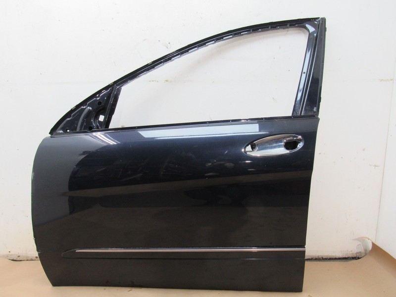 Mercedes R350 W251 2011 Front Left Driver Door Shell 06-13 *