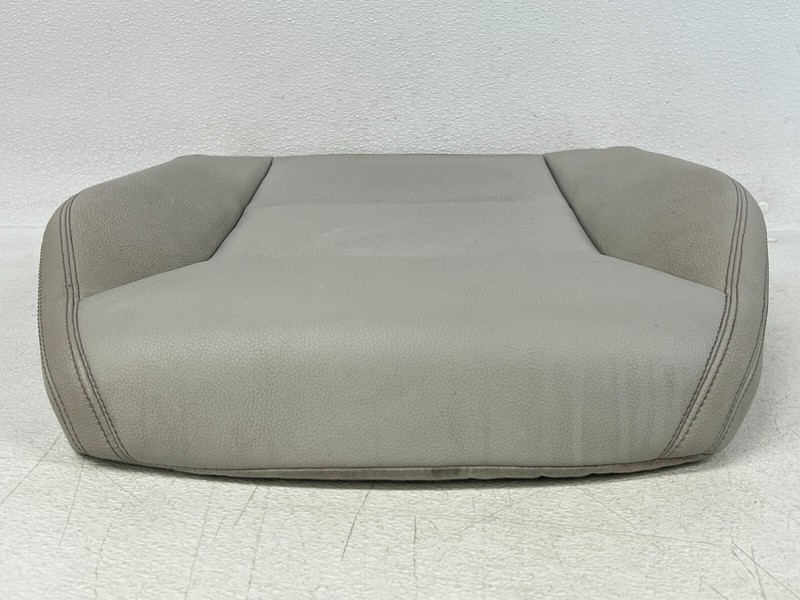⭐2014-2015 MERCEDES BENZ CLA250 FRONT RIGHT SEAT LOWER CUSHION BEIGE OEM LOT2463