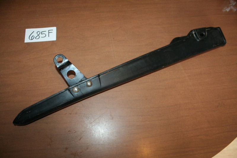 1980 Honda CM 200T Twinstar Chain Guard Case OEM 80 B