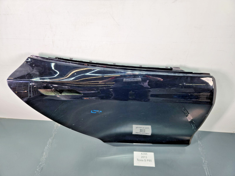 ✅ 12-16 OEM Tesla S Rear Right Passenger Side Door Shell Panel Black PBSB NOTE*