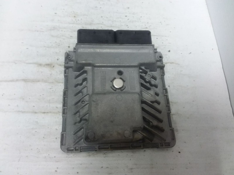 Engine ECM Electronic Control Module 1.8L Engine ID Cpra Fits 14 JETTA 06K907425