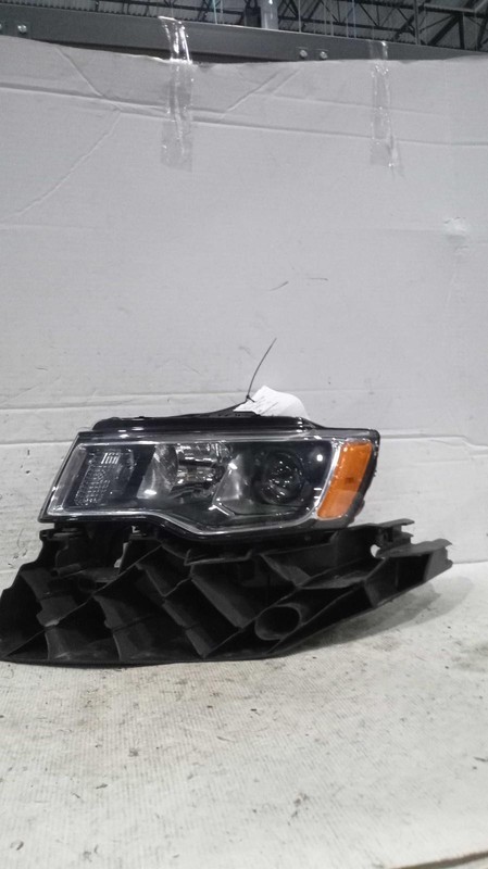 2020 Jeep Grand Cherokee Left Headlight Assembly White Aftermarket 112605