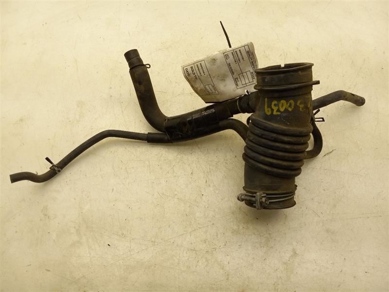 2014 TOYOTA YARIS 1.5L AIR CLEANER RESONATOR TUBE