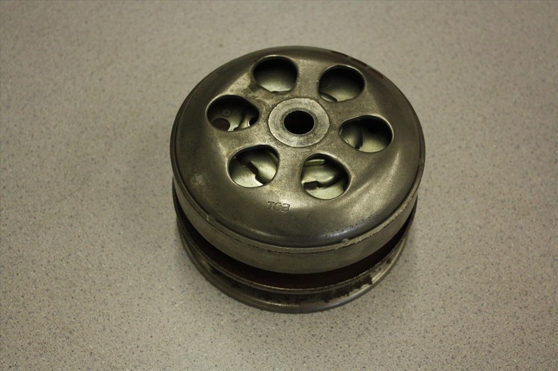 2001 VESPA PIAGGIO M198F CLUTCH DRUM BASKET VARIATOR ASSEMBLY PULLEY 01
