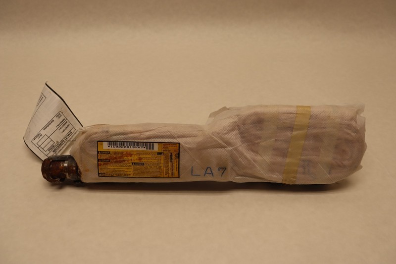 2010-2015 LEXUS IS250 IS350C CONVERTIBLE FRONT LEFT DRIVER SEAT AIR BAG OEM