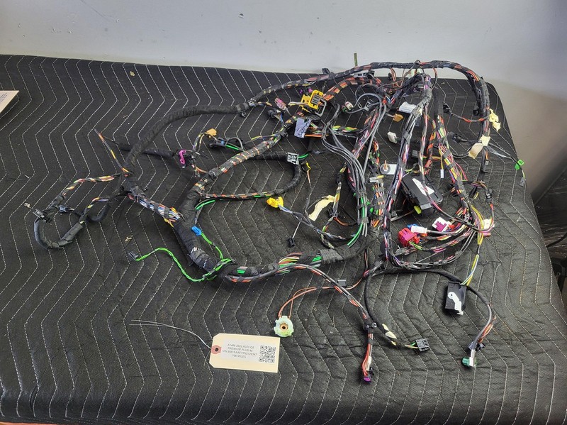 Used Oem Audi Dashboard Instrument Panel Wiring Harness for 2023 Q5 2.0L AWD