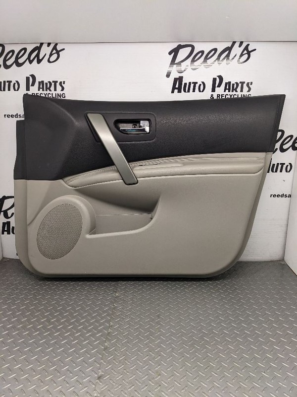2008-2014 Rogue RH Passenger Front Door Trim Panel 1140175