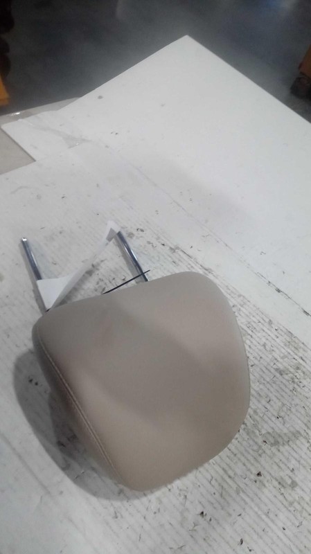 2018 Lincoln MKX Right Maroon Leather Headrest - Used, 104k Miles, OEM Quality