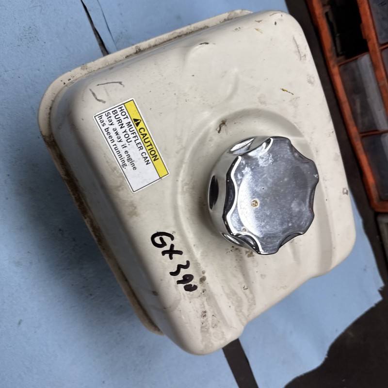 OEM Honda Motor GX390 MotorGas Tank Good