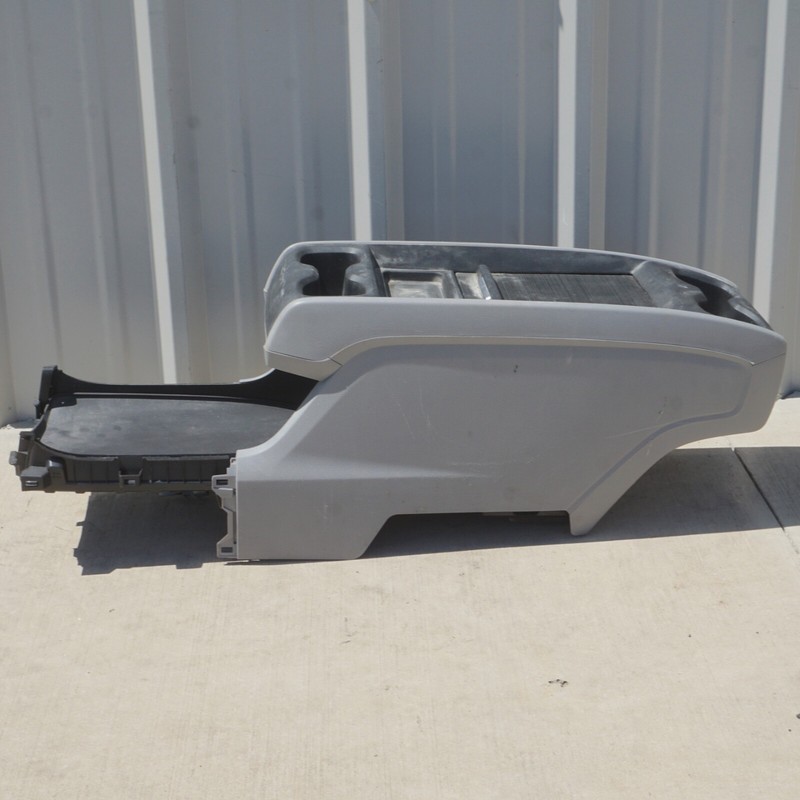 2018-2020 Honda OdysseyMiddle ConsoleCenter Gray/black