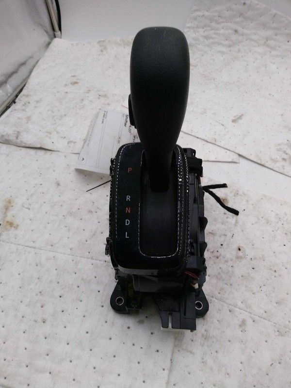 Used Automatic Transmission Shift Lever Assembly fits: 2020 Honda PilotGrade A