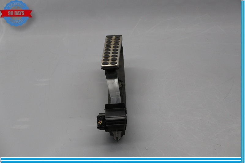 10-13 Mercedes W216 CL550 S400 S63 Gas Pedal Accelerator Module Electronic Oem