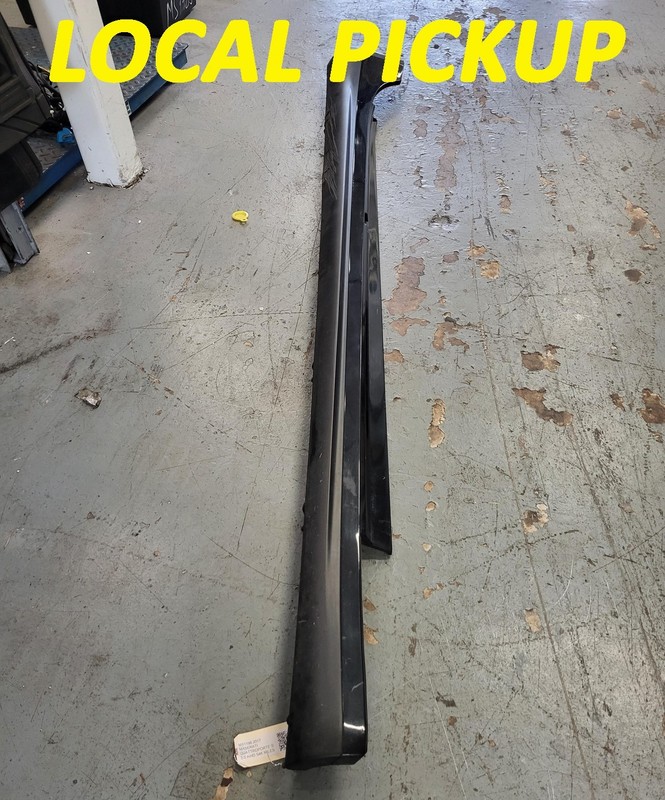 Used Oem Maserati Right Rocker Panel Skirt Molding for 2014-2018 Quattroporte