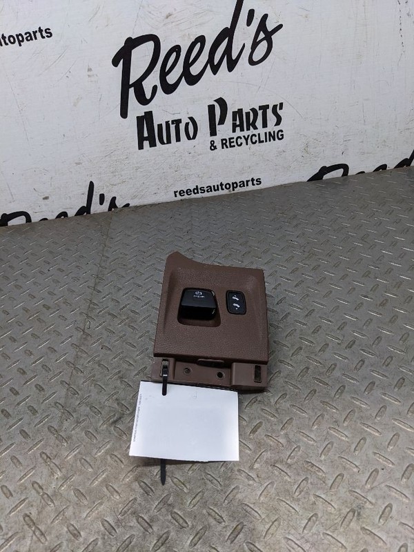 19-23 Ram 1500 Electric Parking Brake Gas Pedal Adjuster Switch 68313482 1165458