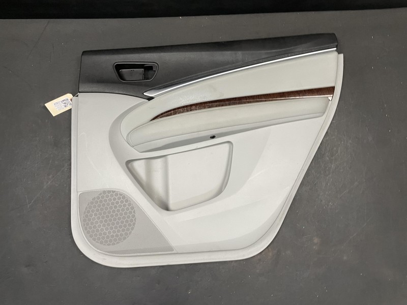 Rear Right Door Trim Panel 2018 Acura MDX 83701-TZ5-A01 2017
