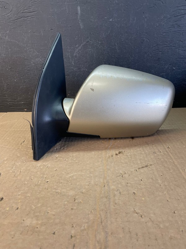 2007-2010 Hyundai Entourage Sedona Left Driver Lh Side Door Mirror Oem AC9885 LK