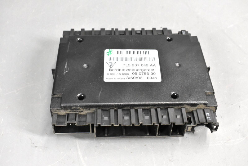 2008-2010 PORSCHE CAYENNE (957) BODY CONTROL MODULE COMPUTER (BCM)