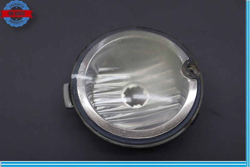 02-05 Ford Thunderbird Front Right Passenger Side Fog Light Lamp Oem