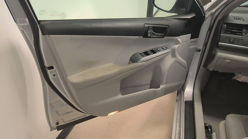 Front Door Trim Panel TOYOTA CAMRY Left 12 13 14