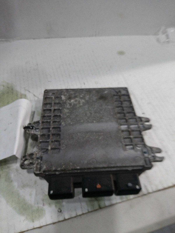 2015 Nissan Rogue Engine Control Module ECM Black OEM 237031VX9A 167K Miles