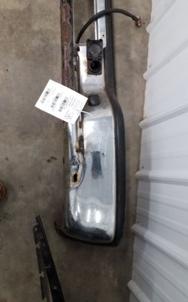 Rear Bumper Step Bumper Chrome Fits 00-06 SUBURBAN 1500 216943