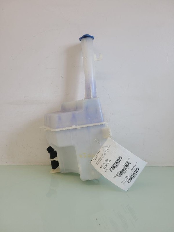 Wash Reservoir Flexible Neck Fits 10-17 EQUINOX 580182