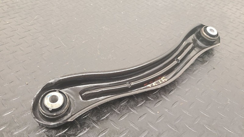 11-24 Dodge Durango Rear Left Driver Upper Camber Arm OEM 52124821AC