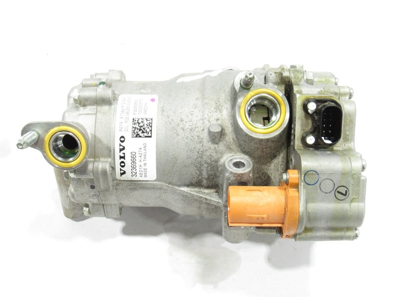 23-25 Polestar 2 2024 AC A/C Air Condition Compressor Pump ;:Y