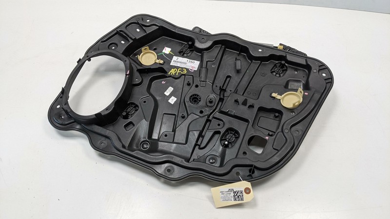 Front Right Door Window Regulator 2021 Jeep Compass 68292078AA 2018 2019 2020