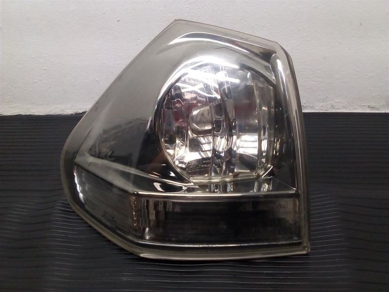 07-09 Lexus RX350 Left Driver Tail Light Lamp Quarter Mounted OEM 81560-0E010