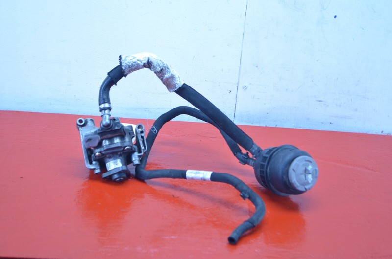 09-12 AUDI Q5 3.2L ENGINE POWER STEERING PUMP W RESERVOIR TANK BOTTLE OEM