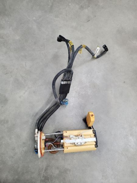 Fuel Pump Assembly Fits 92 CAVALIER 275002