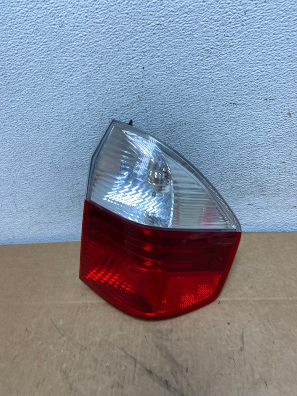 2007 2008 2009 2010 BMW X3 Right Passenger Side Rh Tail Light OEM AD6210 LK