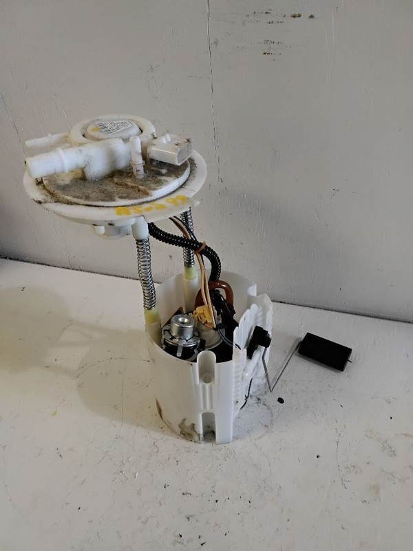 Fuel Pump Assembly Tank Mounted 2.4L FWD Fits 19-22 CHEROKEE 3542026