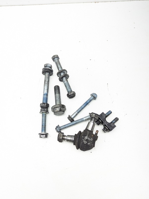 2002-2005 Mercedes S500 4MATIC Front Passenger Suspension Bolt Set