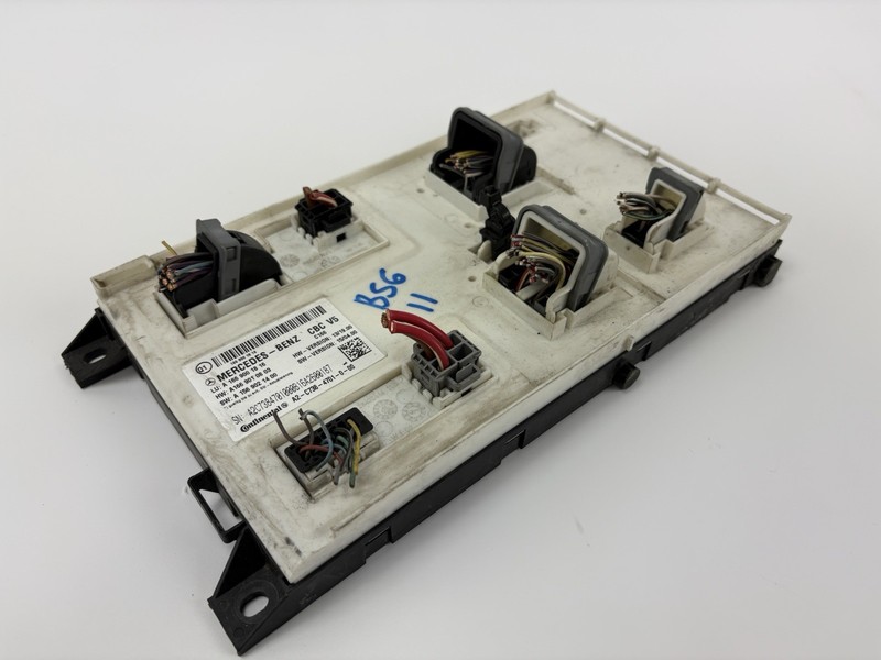 2017 - 2019 MERCEDES GLS550 X166 SAM ELECTRICAL CONTROL MODULE OEM A1669001816
