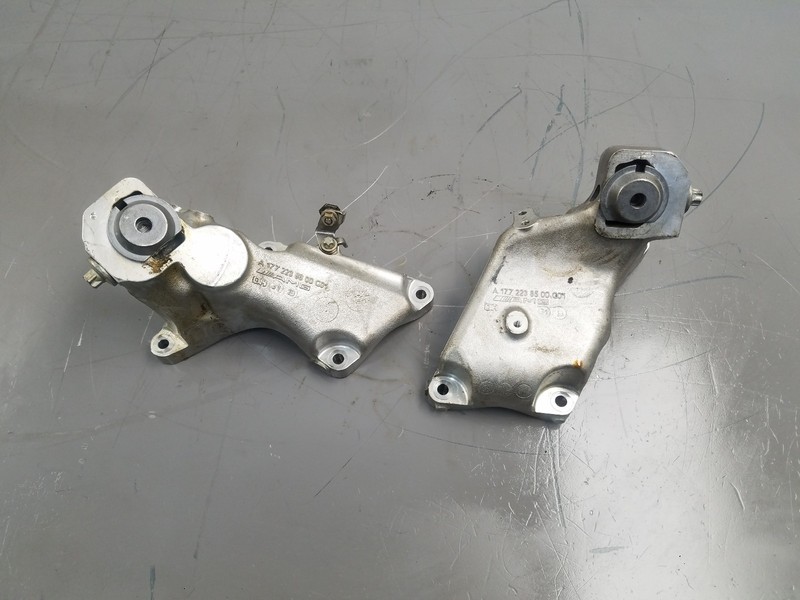 2020 Mercedes AMG C 63 Motor Mount Brackets #2454 M1
