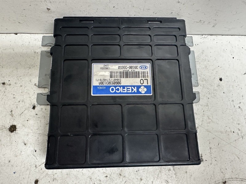 2004-2005 Kia Sedona Engine Computer Control Module Ecu Ecm Pcu Pcm Oem