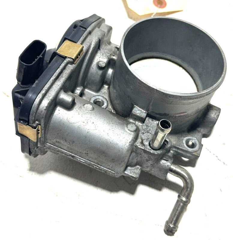TOYOTA CAMRY 2018 - 2022 2.5L ENGINE THROTTLE BODY VALVE MODULE OEM