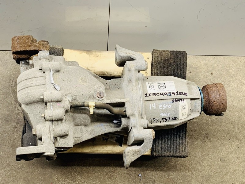 13-19 FORD ESCAPE 2.0L GAS 4WD REAR AXLE DIFFERENTIAL CARRIER 122K MILES OEM
