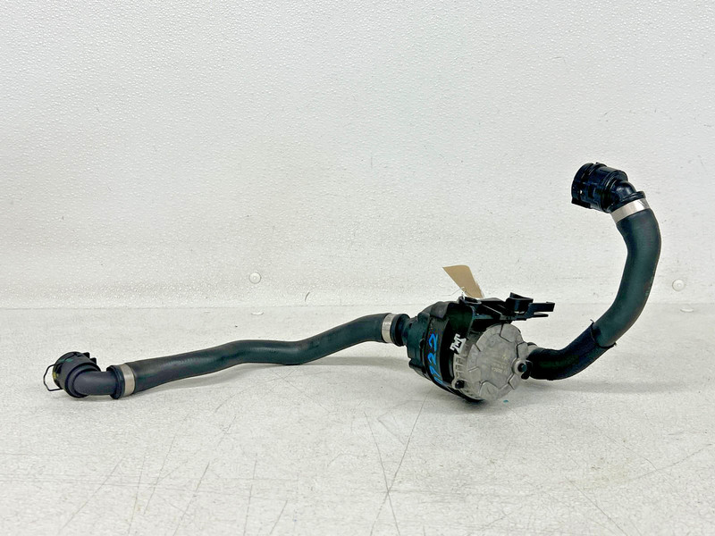 ⭐2016-2022 BMW 750I 740I ENGINE AUXILIARY WATER COOLANT PUMP W/HOSE OEM LOT2722