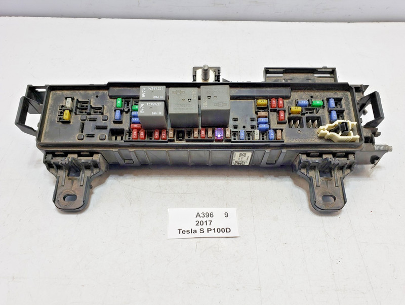 ✅ 2016-2020 OEM Tesla Model S X Front Frunk Fuse Relay Junction Box Module Unit